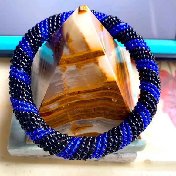 Ibari Jewelry - Black & Blue Hand Beaded African Bracelet